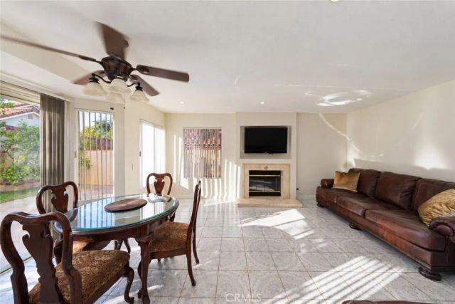 2208 Coachman Circle, Corona, CA 92881