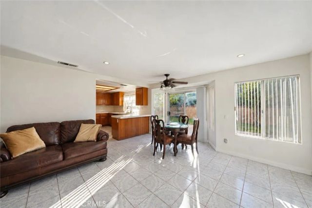 2208 Coachman Circle, Corona, CA 92881