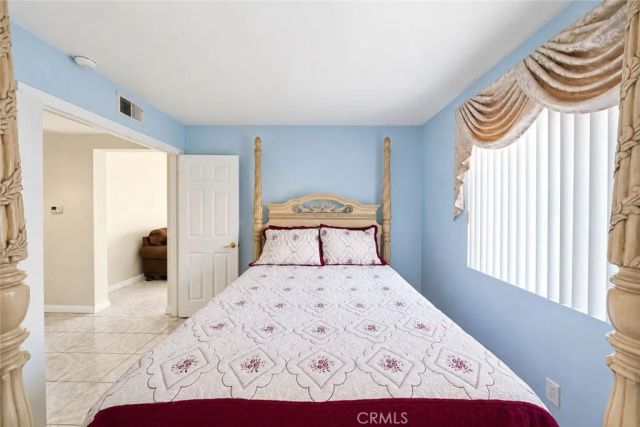 2208 Coachman Circle, Corona, CA 92881