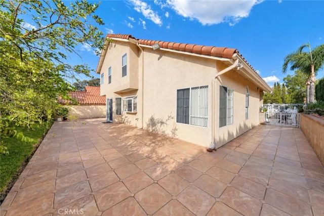 2208 Coachman Circle, Corona, CA 92881