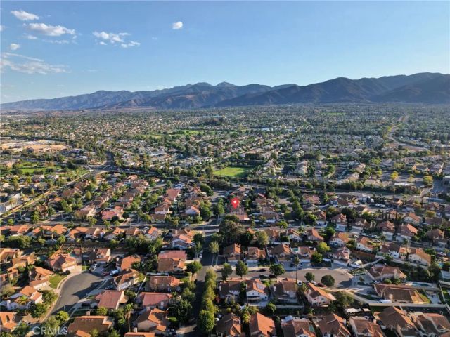 2208 Coachman Circle, Corona, CA 92881