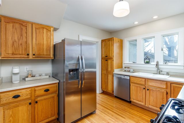 2218 Storm Street, Ames, IA 50014