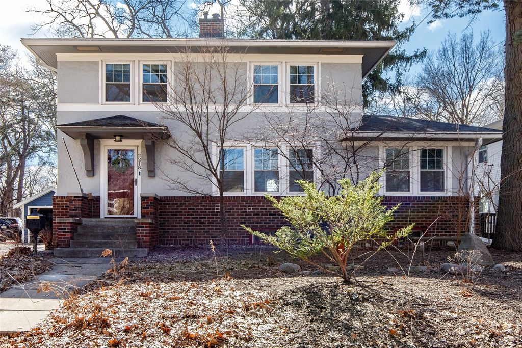 2218 Storm Street, Ames, IA 50014