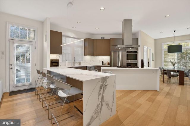 130 LAKE ST, Gaithersburg, MD 20878