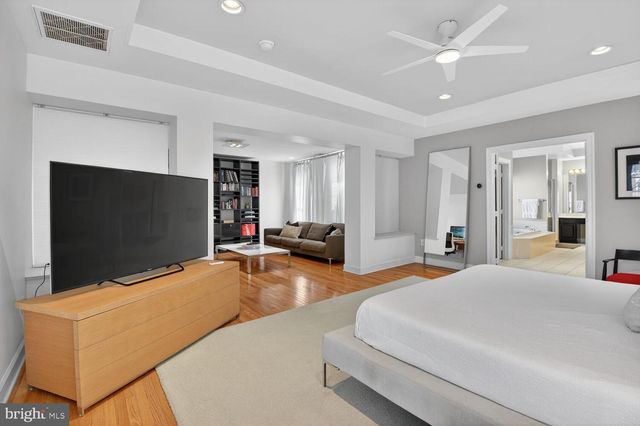 130 LAKE ST, Gaithersburg, MD 20878