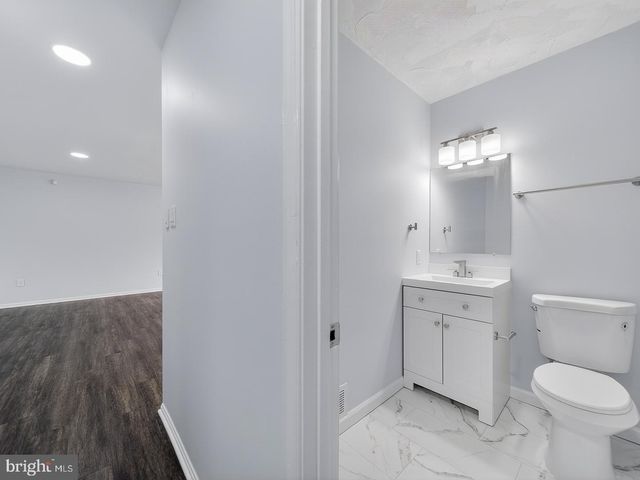 201 ROYAL OAK CIR, Hyattsville, MD 20785