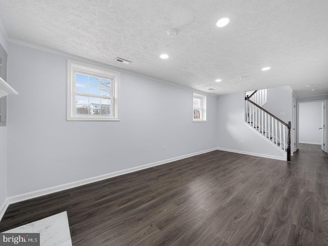 201 ROYAL OAK CIR, Hyattsville, MD 20785