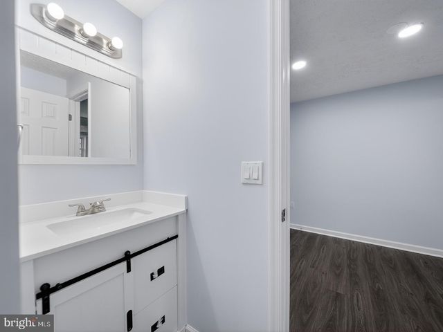 201 ROYAL OAK CIR, Hyattsville, MD 20785