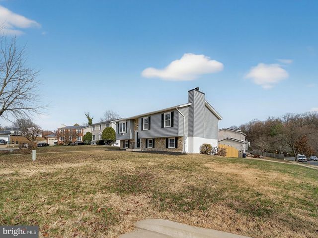 201 ROYAL OAK CIR, Hyattsville, MD 20785