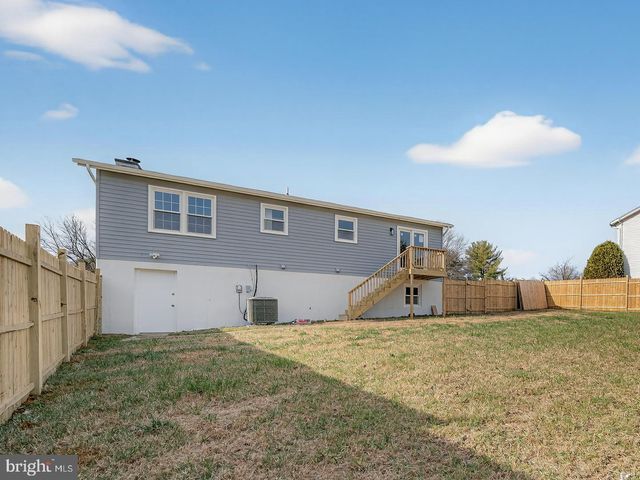 201 ROYAL OAK CIR, Hyattsville, MD 20785