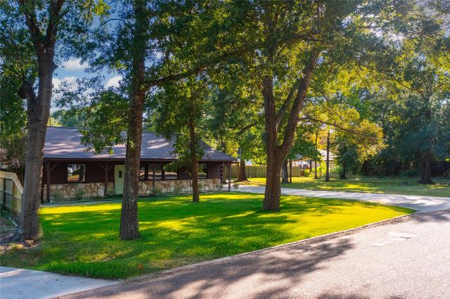 26563 Lazy Lane, Magnolia, TX 77355