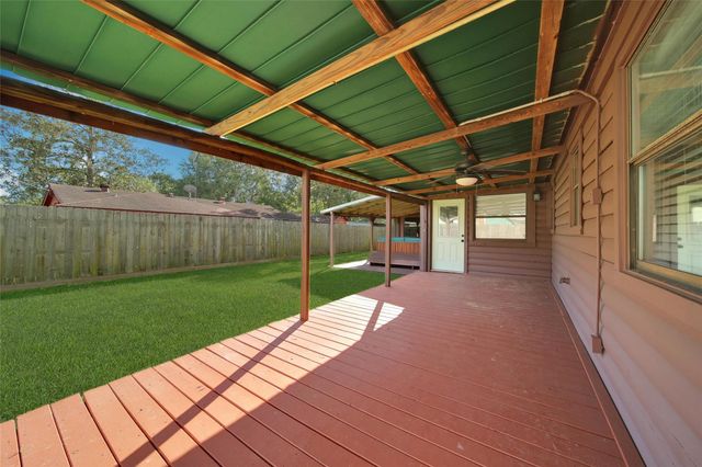 26563 Lazy Lane, Magnolia, TX 77355