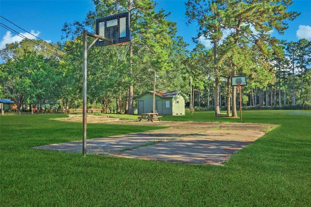 26563 Lazy Lane, Magnolia, TX 77355