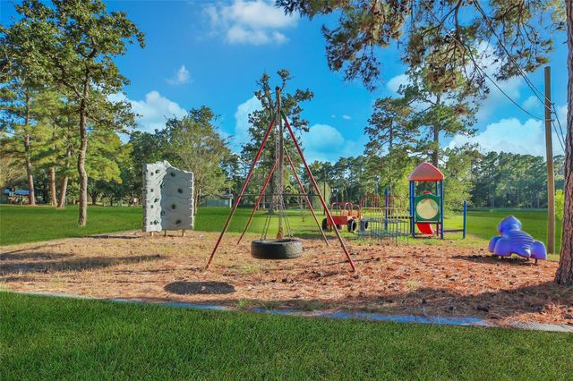 26563 Lazy Lane, Magnolia, TX 77355