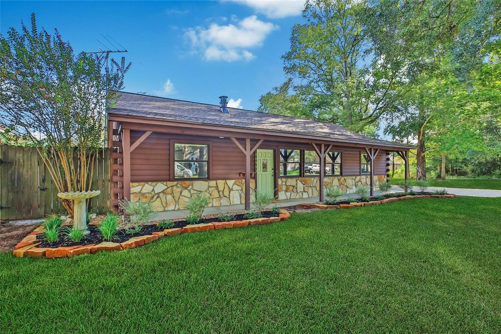 26563 Lazy Lane, Magnolia, TX 77355