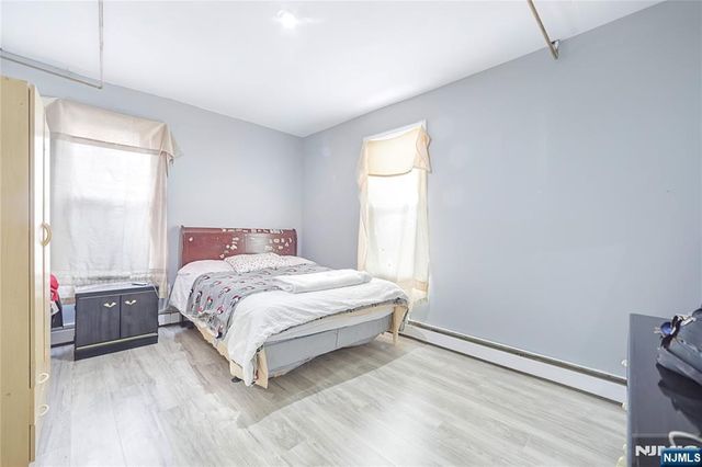 36 Cortland Street, Newark, NJ 07105