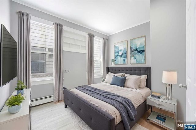 36 Cortland Street, Newark, NJ 07105