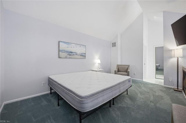 415 Harbour Pt Apt 306, Virginia Beach, VA 23451