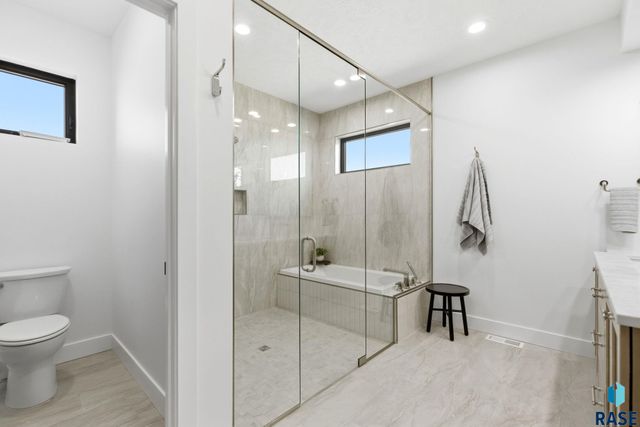 7312 Agate Cir Circle, Sioux Falls, SD 57110