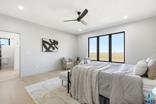 7312 Agate Cir Circle, Sioux Falls, SD 57110