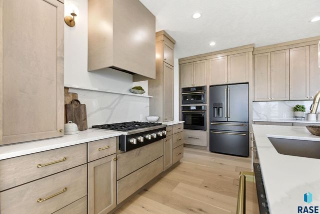 7312 Agate Cir Circle, Sioux Falls, SD 57110