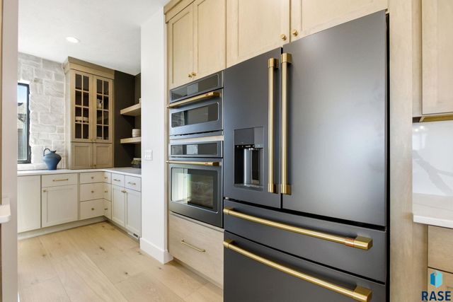 7312 Agate Cir Circle, Sioux Falls, SD 57110