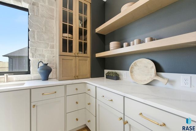 7312 Agate Cir Circle, Sioux Falls, SD 57110