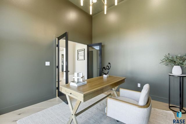 7312 Agate Cir Circle, Sioux Falls, SD 57110