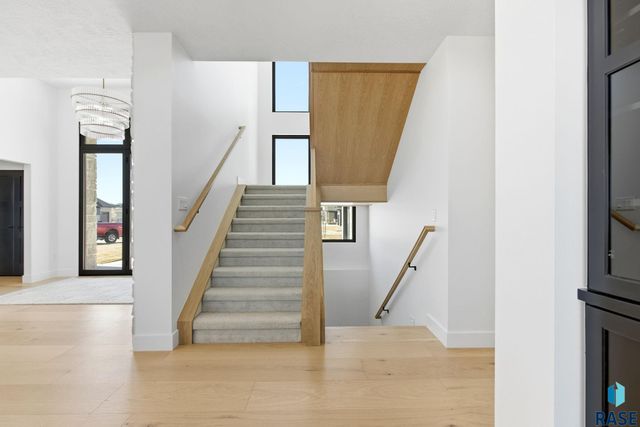 7312 Agate Cir Circle, Sioux Falls, SD 57110