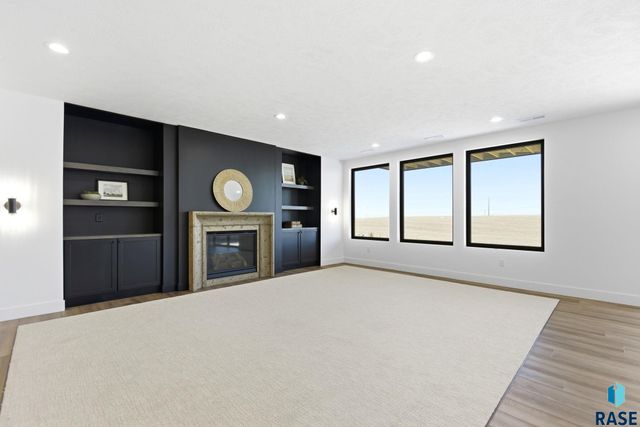 7312 Agate Cir Circle, Sioux Falls, SD 57110