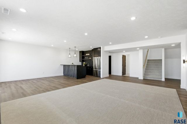 7312 Agate Cir Circle, Sioux Falls, SD 57110