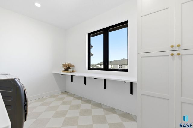 7312 Agate Cir Circle, Sioux Falls, SD 57110