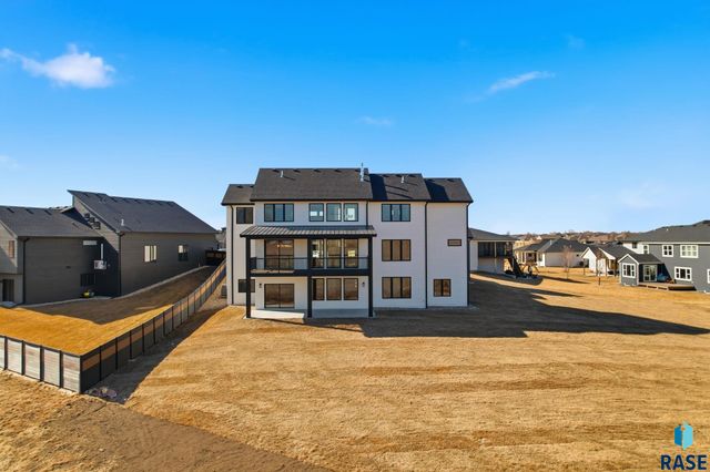 7312 Agate Cir Circle, Sioux Falls, SD 57110