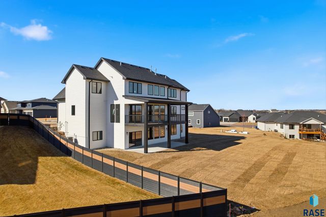 7312 Agate Cir Circle, Sioux Falls, SD 57110