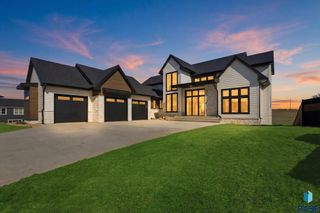 7312 Agate Cir Circle, Sioux Falls, SD 57110