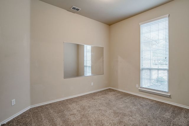 45 Auburn Drive, Edgecliff Village, TX 76134