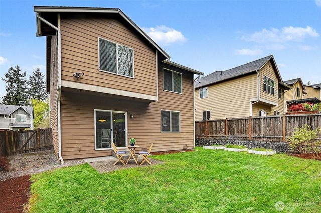1023 117th Drive SE, Lake Stevens, WA 98258