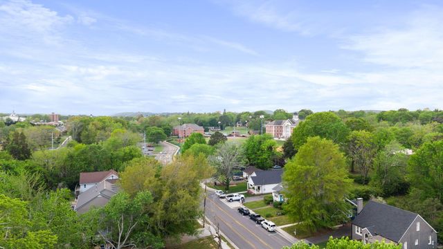 2111 Parker Street, NE, Cleveland, TN 37311