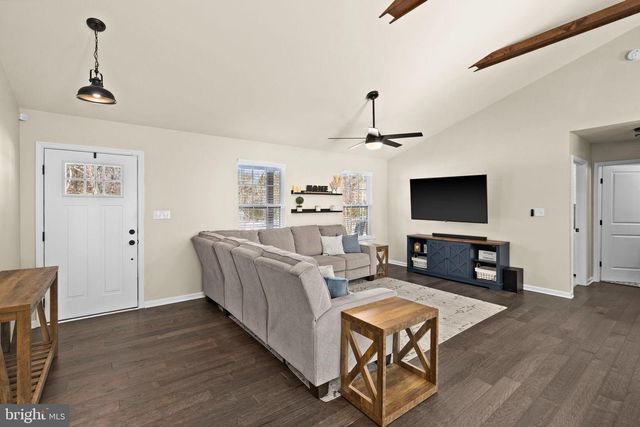 5269 MACEDONIA RD, Woodford, VA 22580