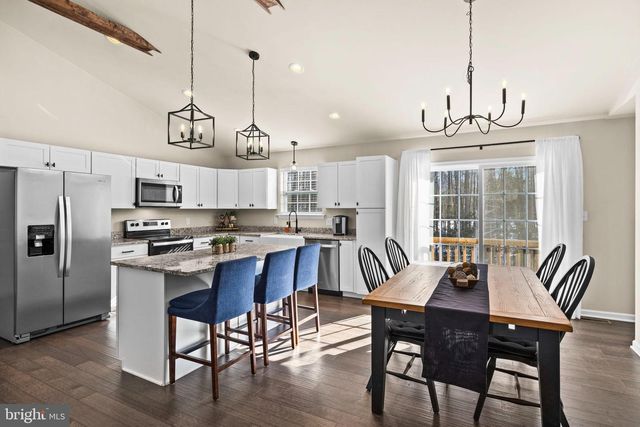 5269 MACEDONIA RD, Woodford, VA 22580