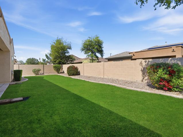 3146 E Coconino Drive, Gilbert, AZ 85298