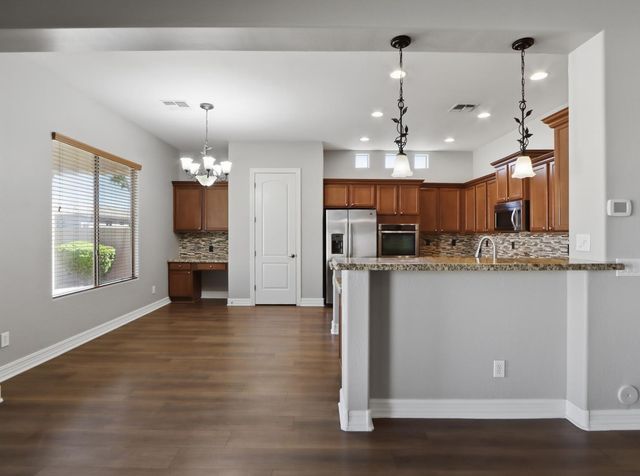 3146 E Coconino Drive, Gilbert, AZ 85298