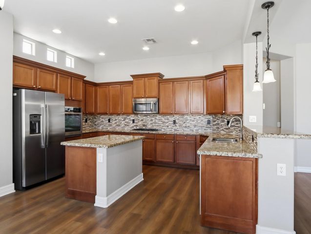 3146 E Coconino Drive, Gilbert, AZ 85298