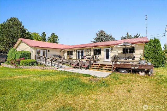 4814 Road M NE, Moses Lake, WA 98837