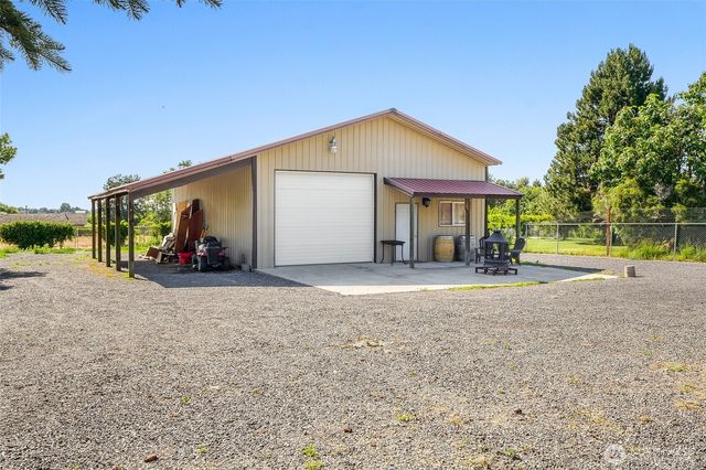 4814 Road M NE, Moses Lake, WA 98837