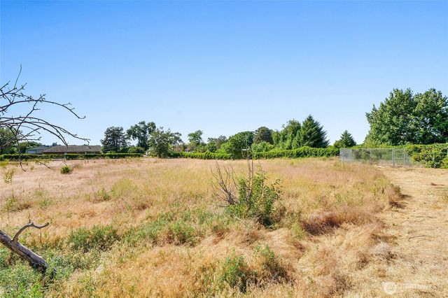4814 Road M NE, Moses Lake, WA 98837