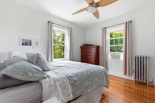 155 Forest Hills St 2, Boston, MA 02130