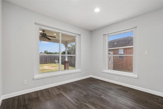 12722 Carriage Glen Drive, Tomball, TX 77377