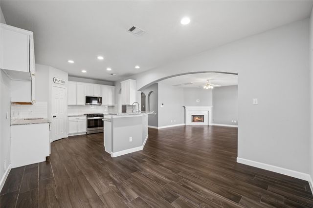 12722 Carriage Glen Drive, Tomball, TX 77377