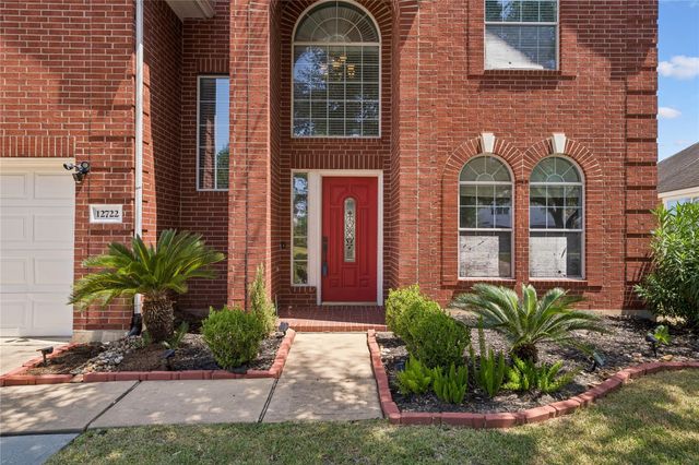 12722 Carriage Glen Drive, Tomball, TX 77377